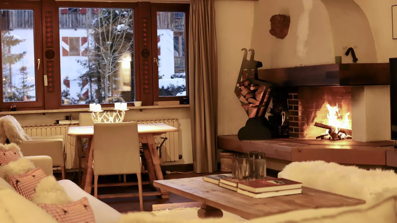 Luxury Central Kirchberg-Woonkamer