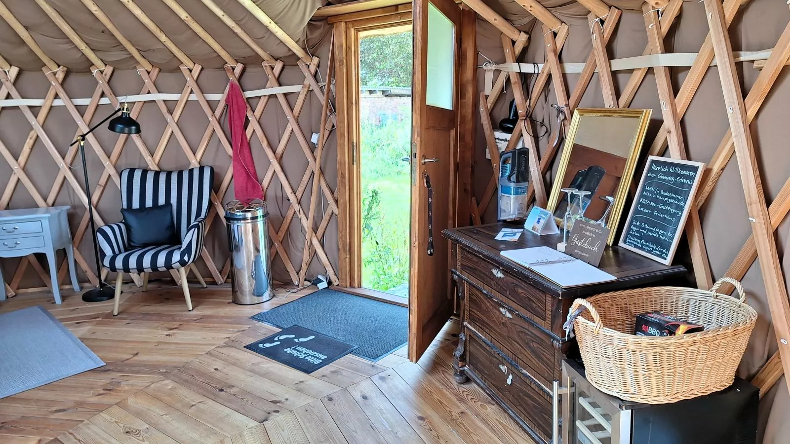 Glamour-Camping-Hal-ontvangst