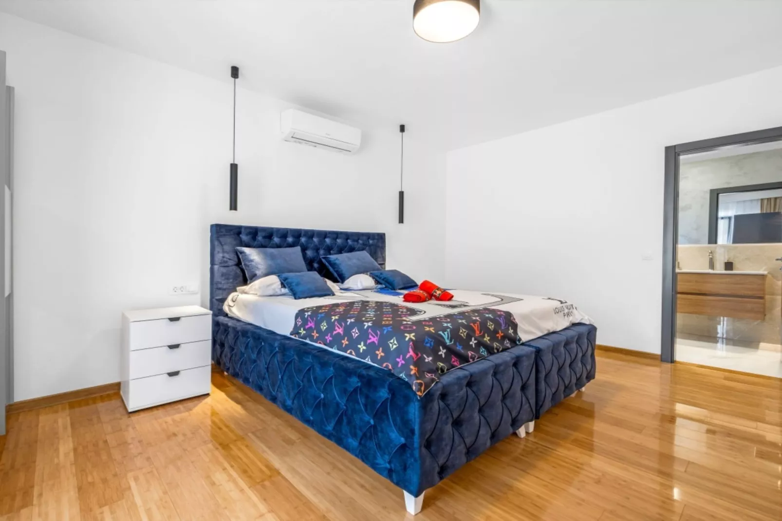 Villa Pool House Fancy - Villa With Private Pool-Slaapkamer