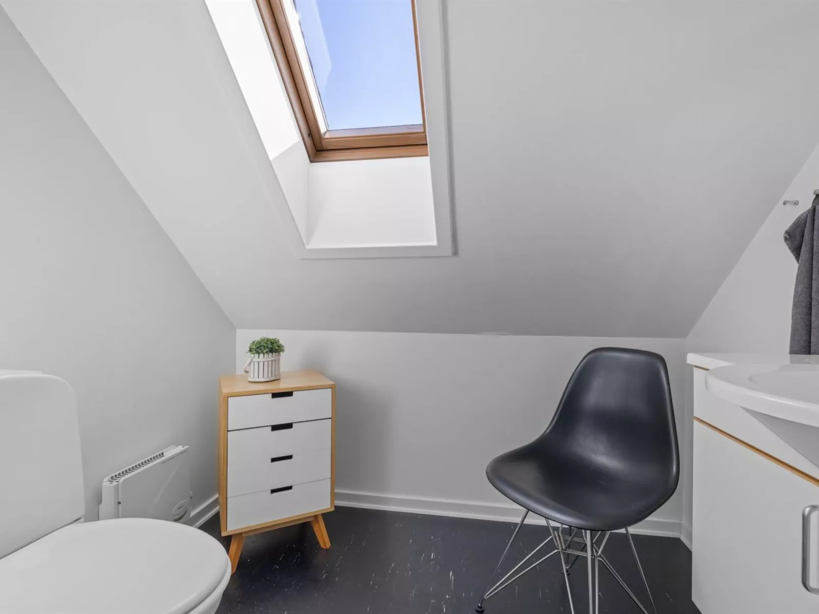 "Dior" - 300m from the sea-Binnen