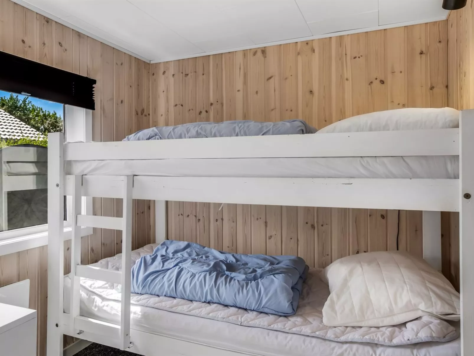 "Adia" - 500m from the sea-Binnen