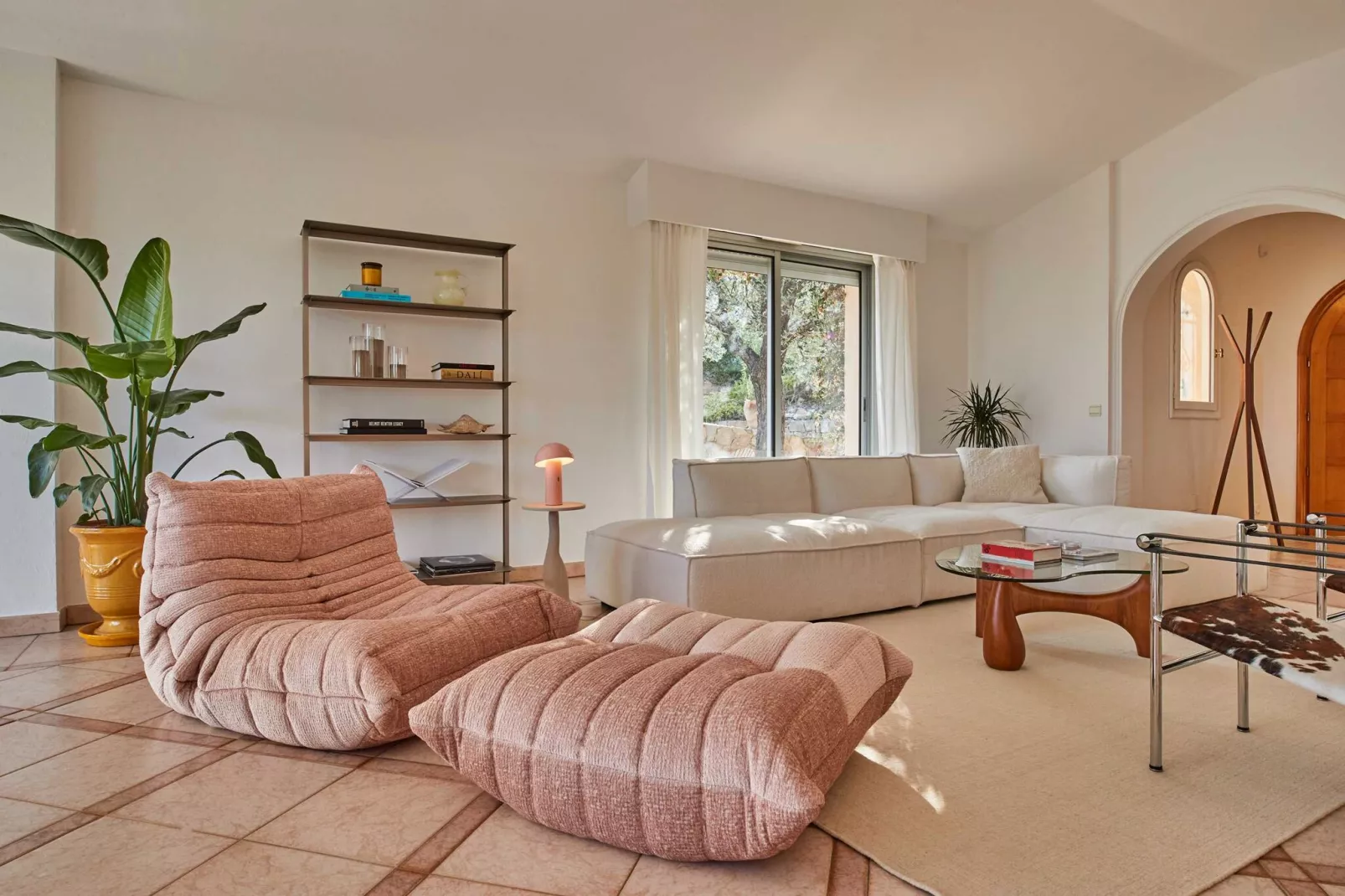 AP-652-PERTUADES-Niet-getagd