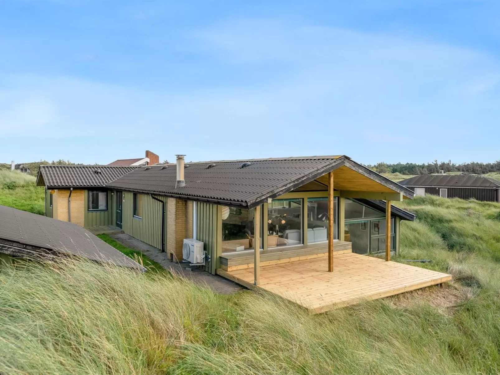 "Myrna" - 250m from the sea-Buiten