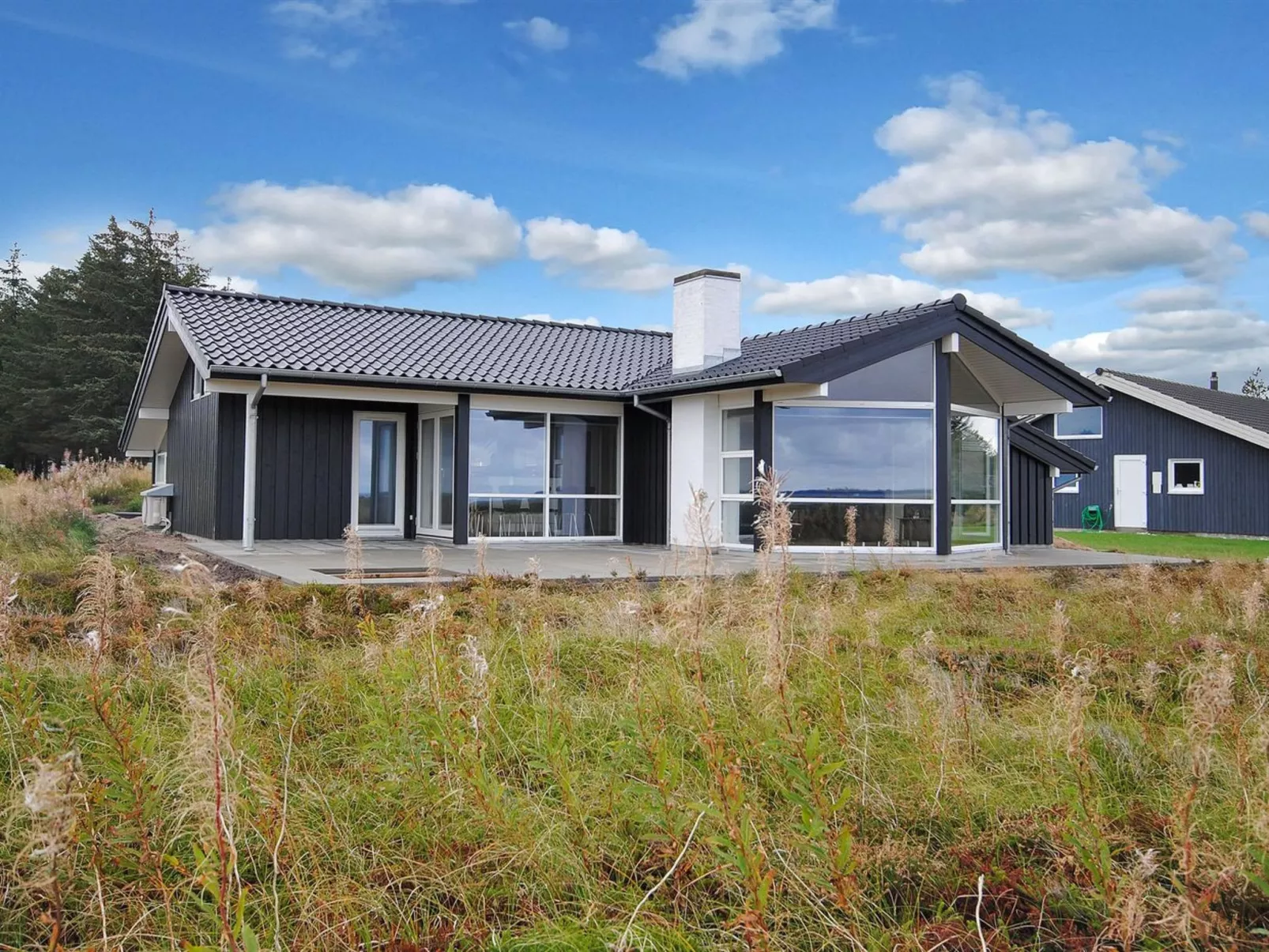 "Arisa" - 100m to the fjord-Buiten