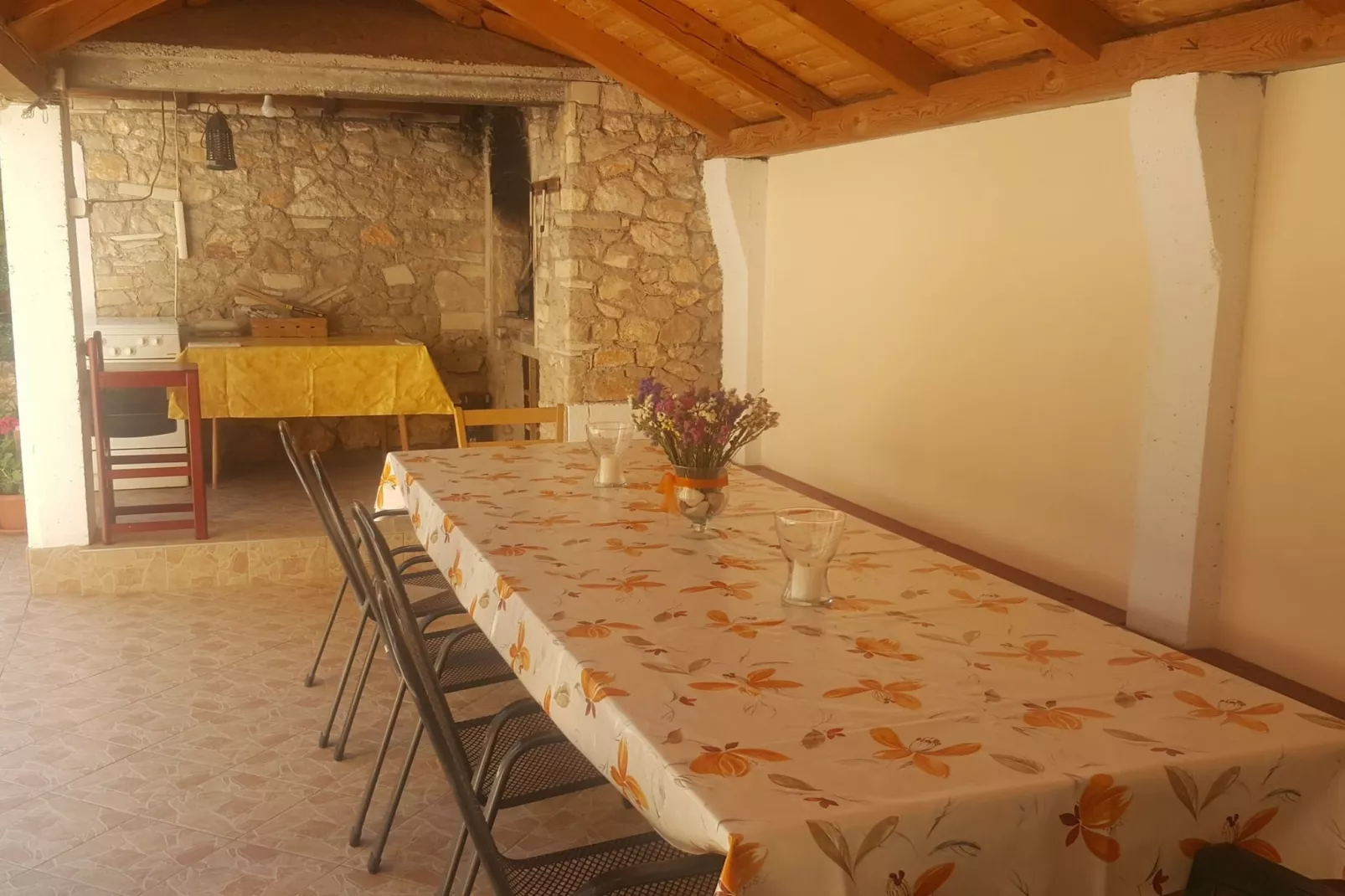 Apartments Ivan Supetar - Two Bedroom Apartment with Terrace no.3-Eetkamer