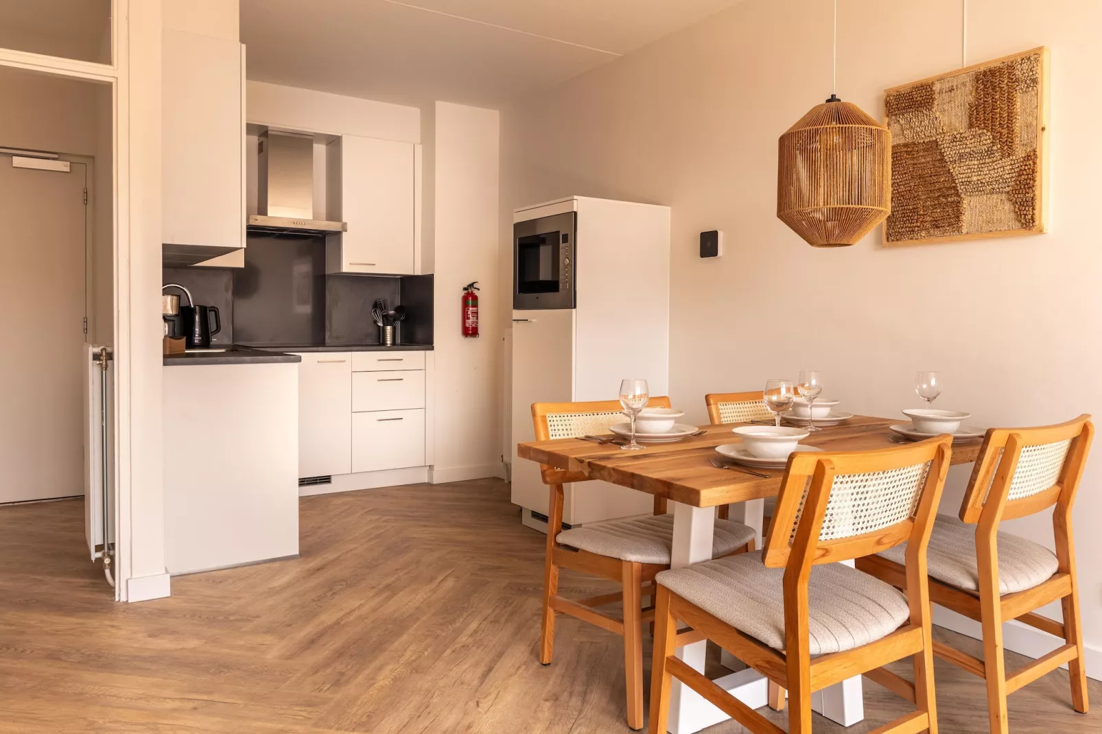 Apartement Comfort 4BR-Eetkamer