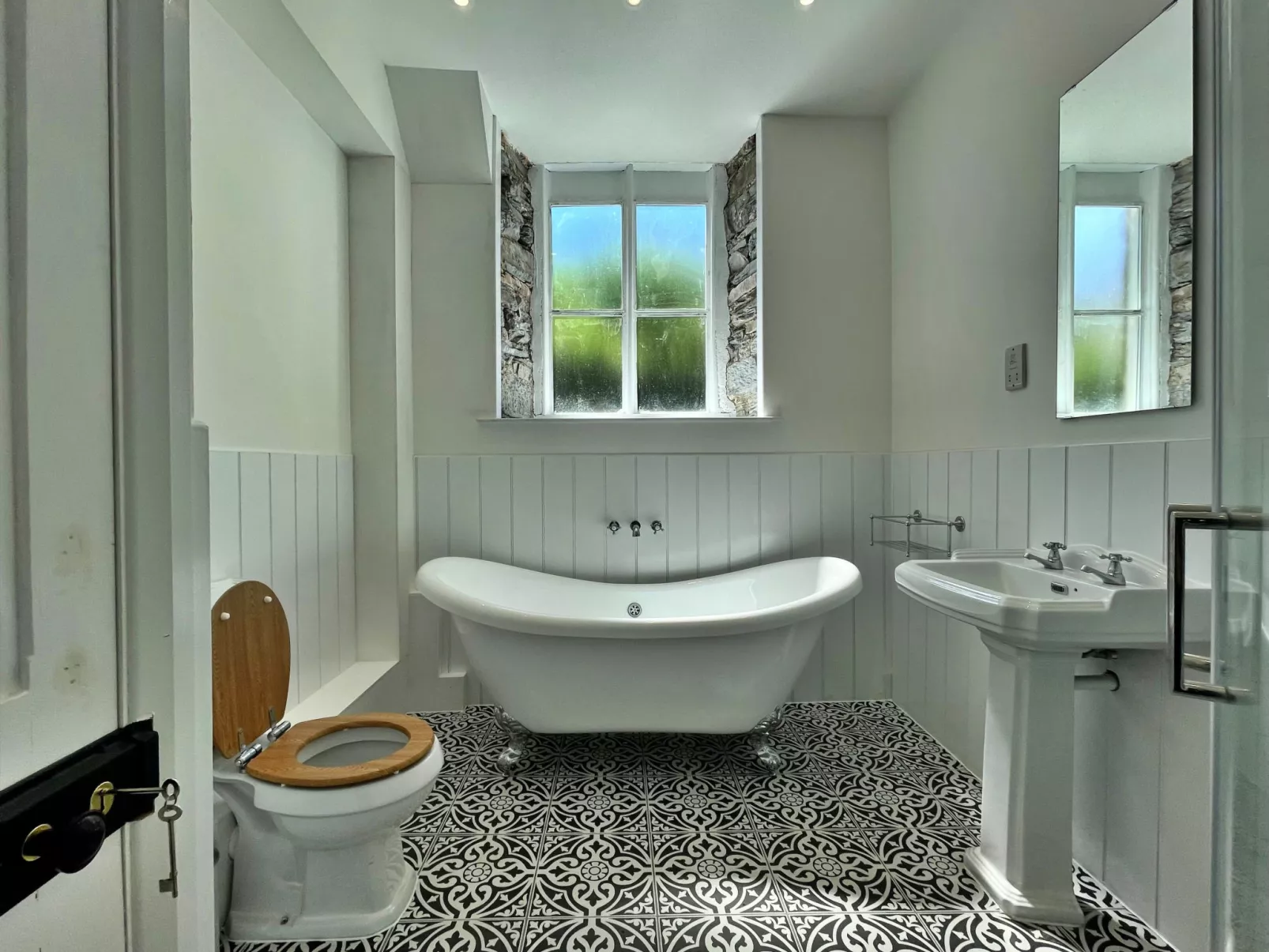 The Old Wesleyan Chapel-Binnen