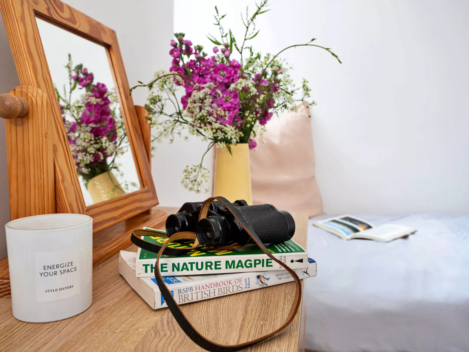 Courtyard Cottage-Binnen