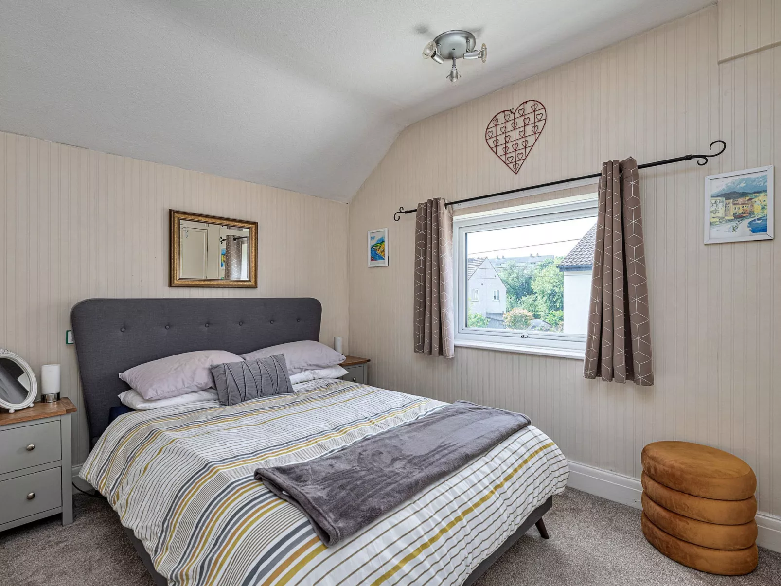 Penrhyn Avenue-Binnen