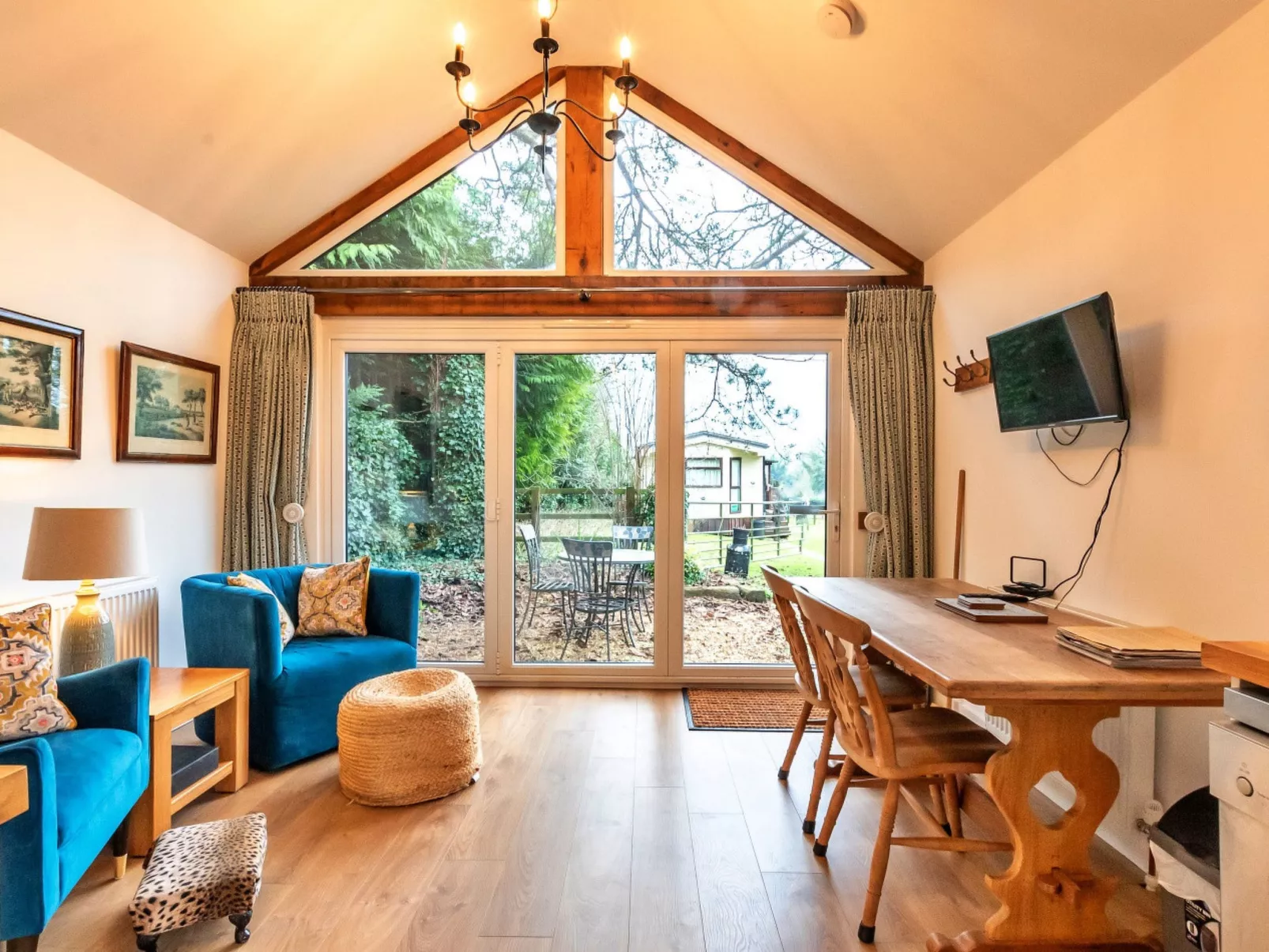 South Downs Lodge-Binnen