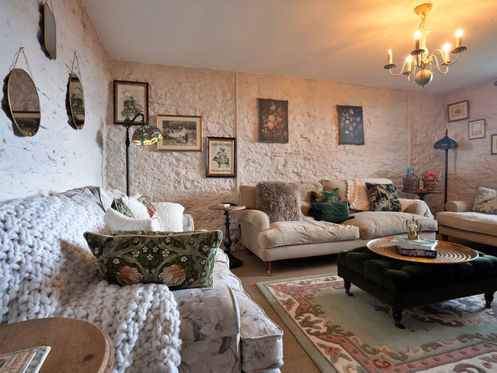 Blackclough Farmhouse at Blackclough Farm-Binnen