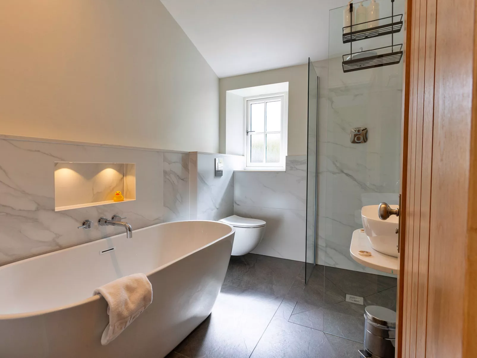 Cherry Cottage Nr Grantley Hall-Binnen