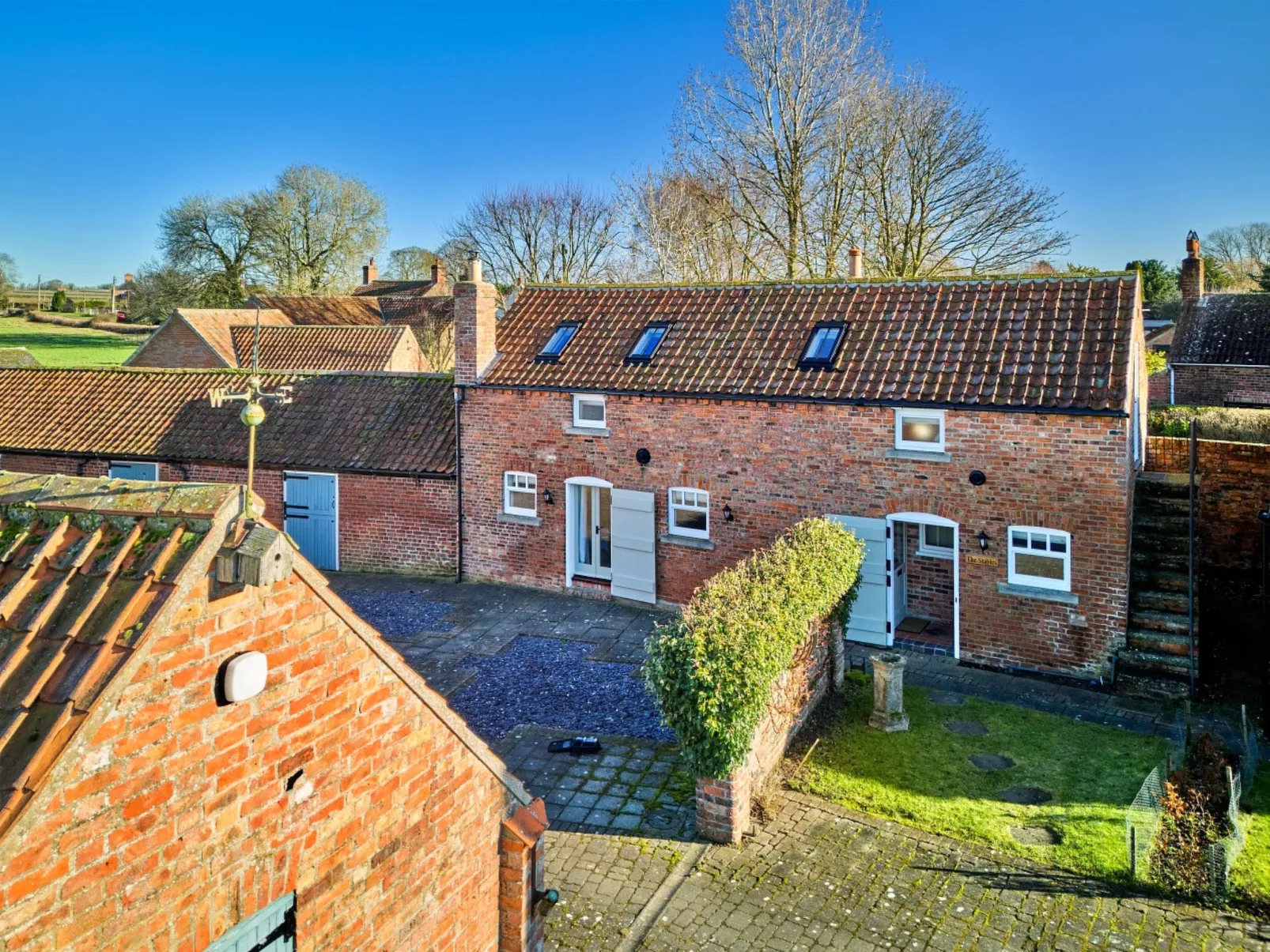 The Rookery Stables-Buiten