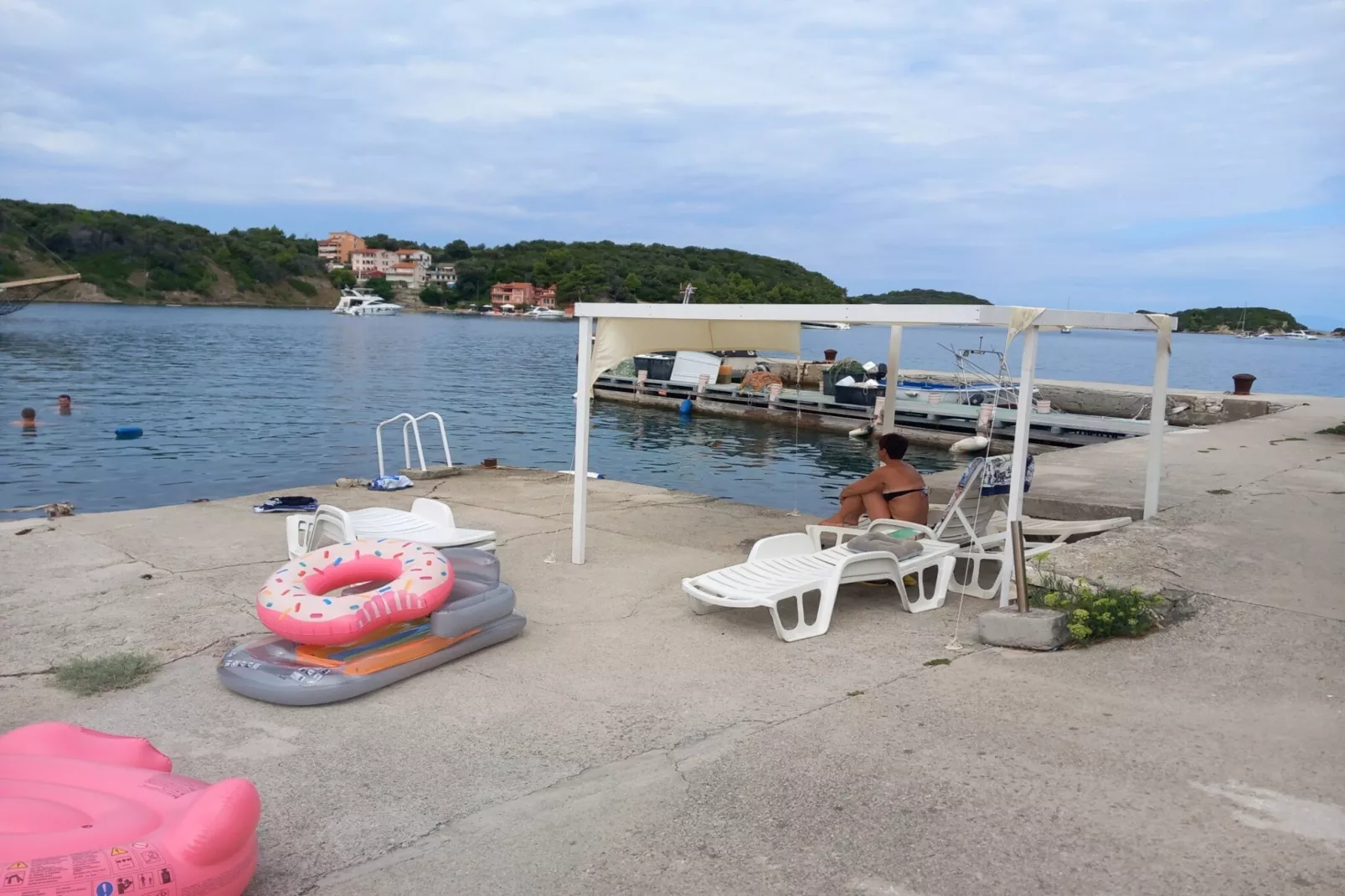 Guest House Green Corner Supetarska Draga - Triple Room with Terrace and Sea View-Sfeer