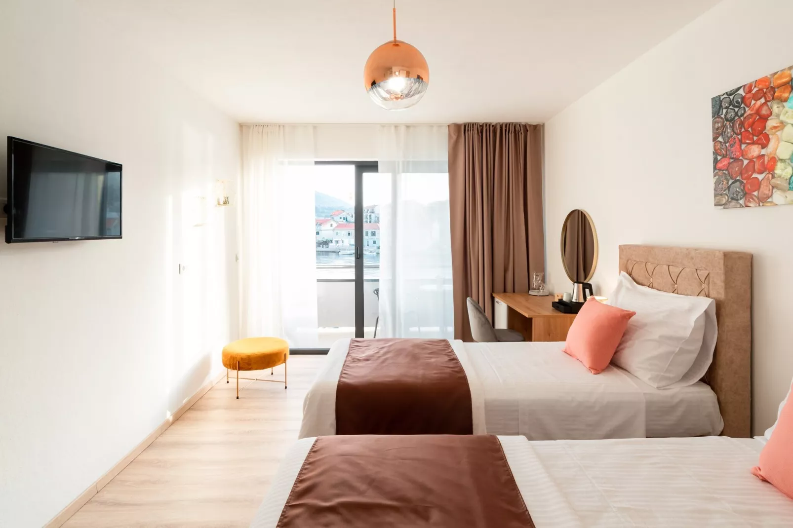 Apartments & Rooms Fisherman's Luck - Superior Twin Room with Balcony and Sea View-Slaapkamer