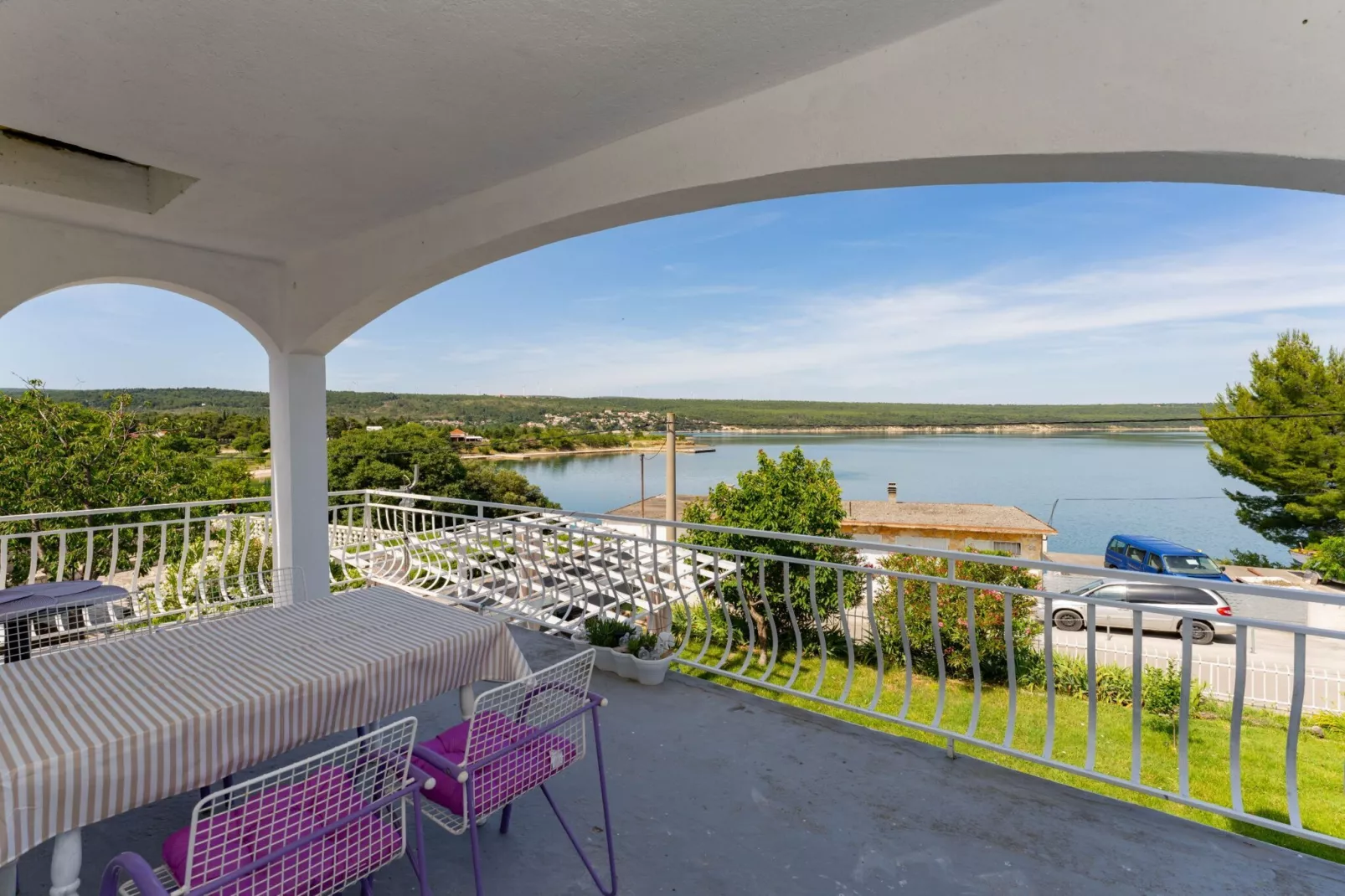 Holiday Home Sanda - Four Bedroom Holiday Home with Terrace-Terrasbalkon