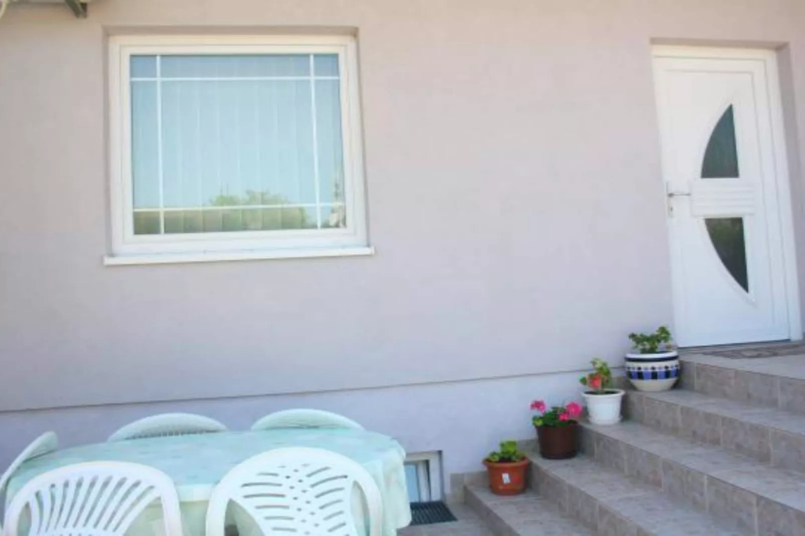 Apartments Degi - Two Bedroom Apartment (left)-Buitenlucht