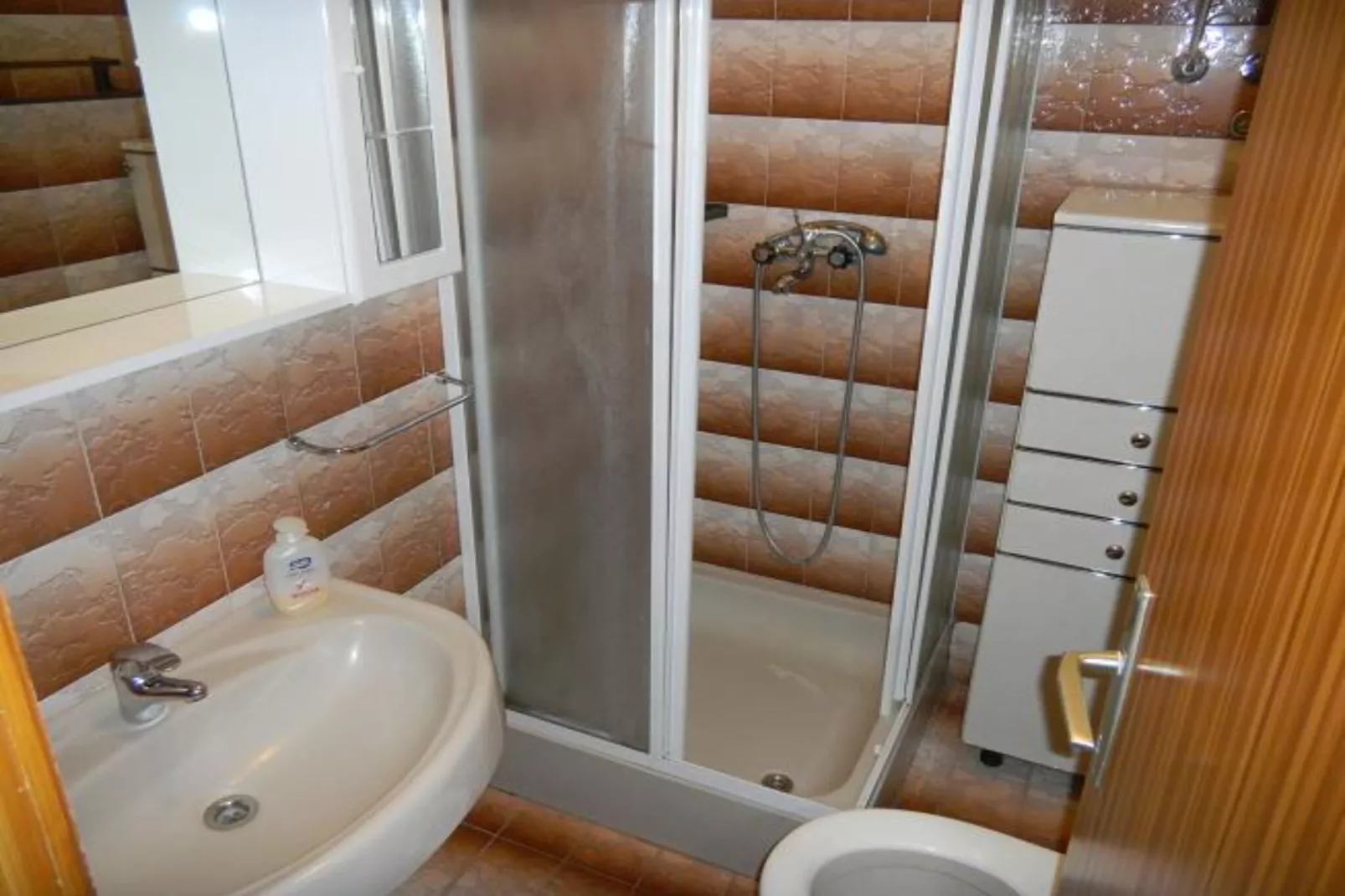 Apartments Jaman Dalmatica Čiovo - One Bedroom Apartment with Sea View and Terrace-Badkamer