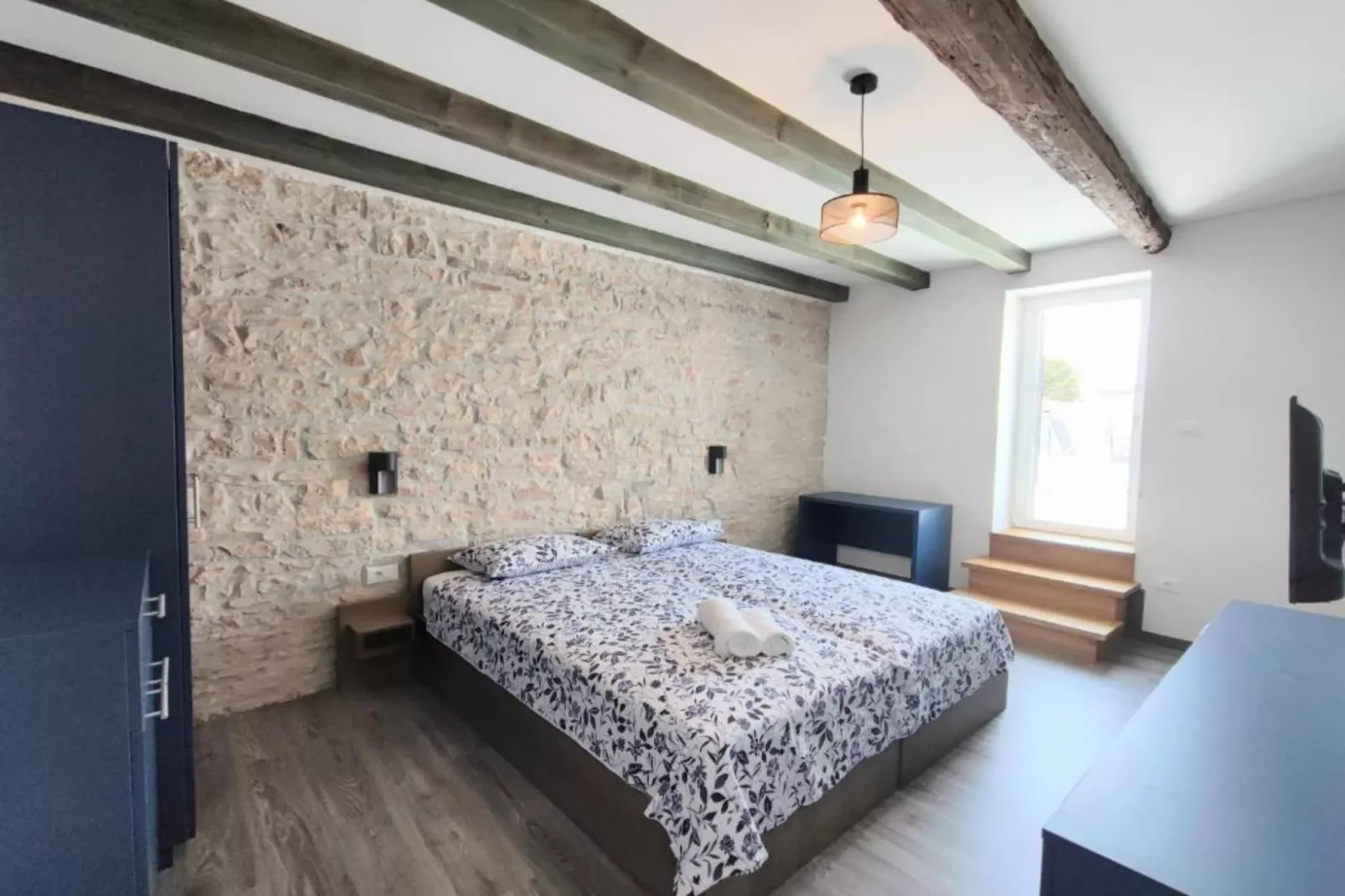 Villa Galant with Pool & Sauna Maružini