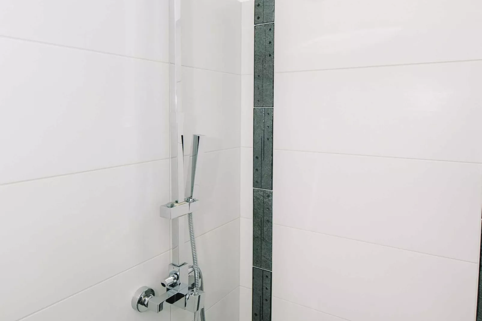 Bled Prestigious and Stylish Apartments - Classic One Bedroom Apartment with Balcony (owner 4)-Badkamer