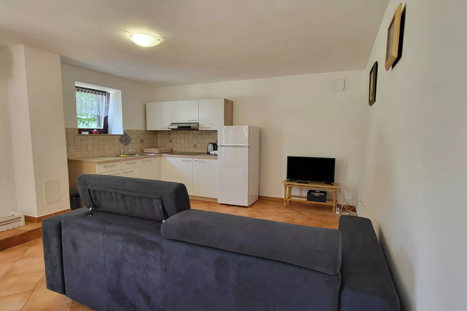 Peaceful Countryside Holiday Home with Terrace - One Bedroom Holiday Home with Terrace-Keuken