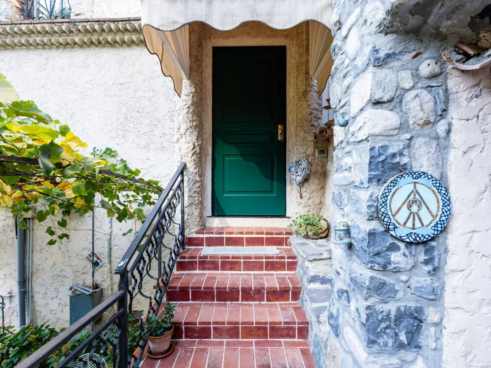 La Petite Maison-Buiten