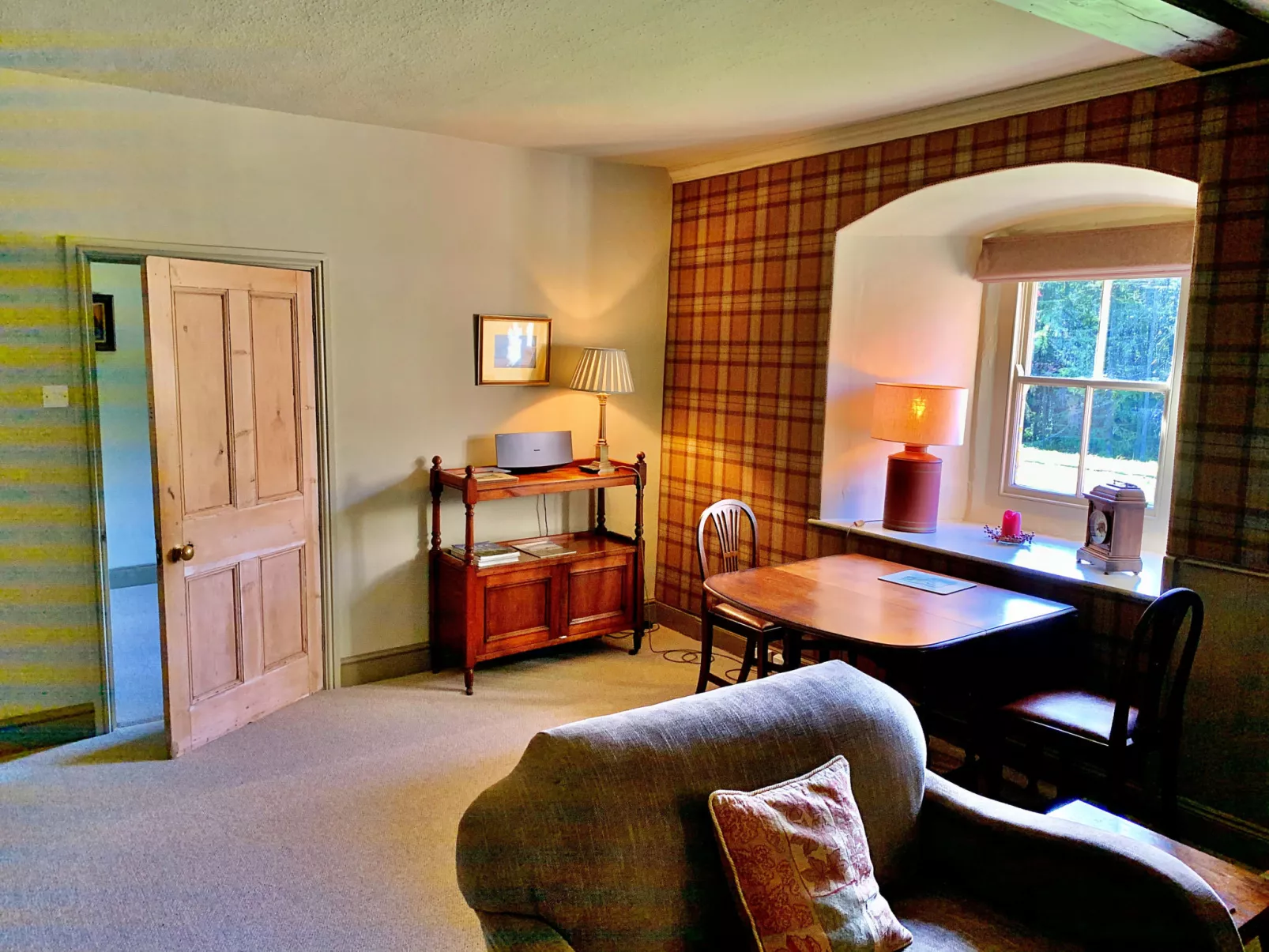 Ingleby Manor - Gun Room-Binnen