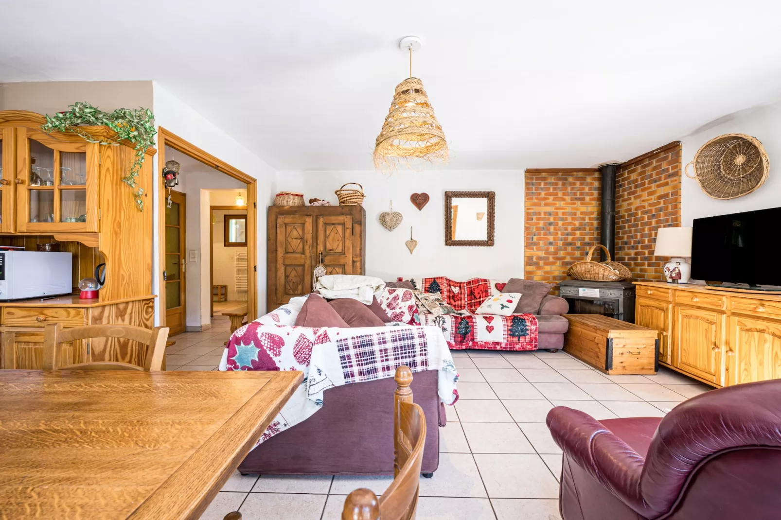 Les Perdrix Blanches - 5P14-Woonkamer