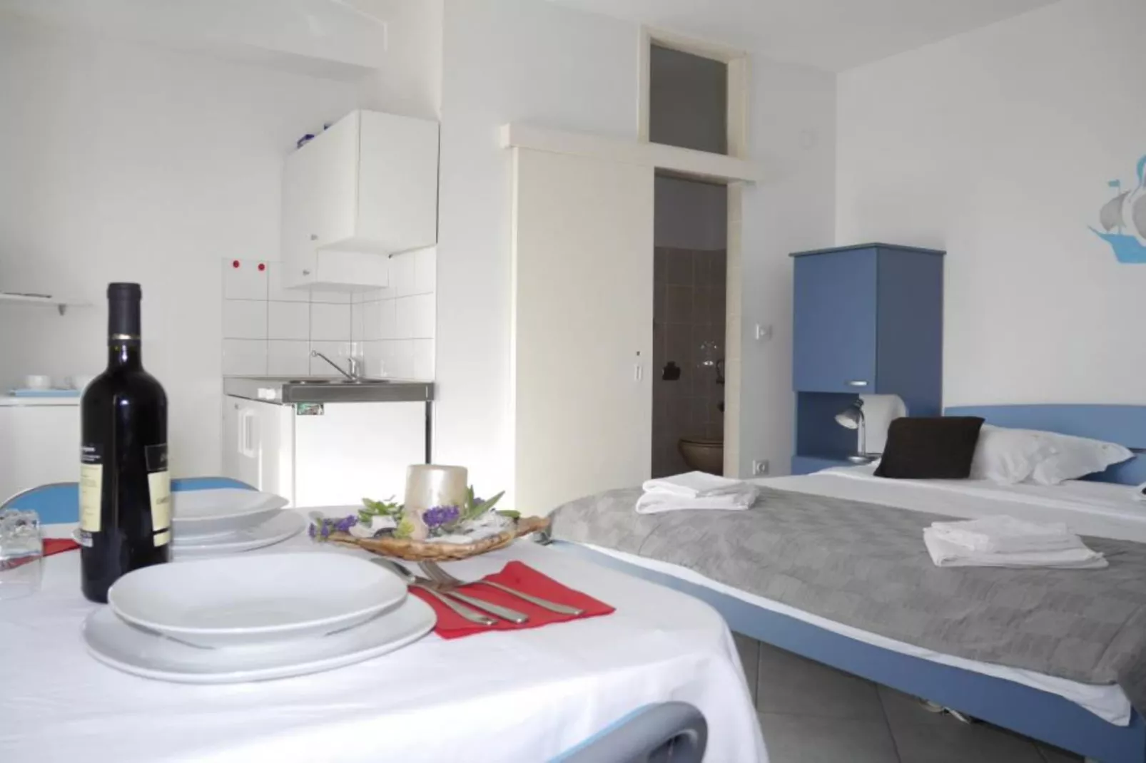 Dugi Rat Seaside Apartments - Studio Apartment 2-Slaapkamer