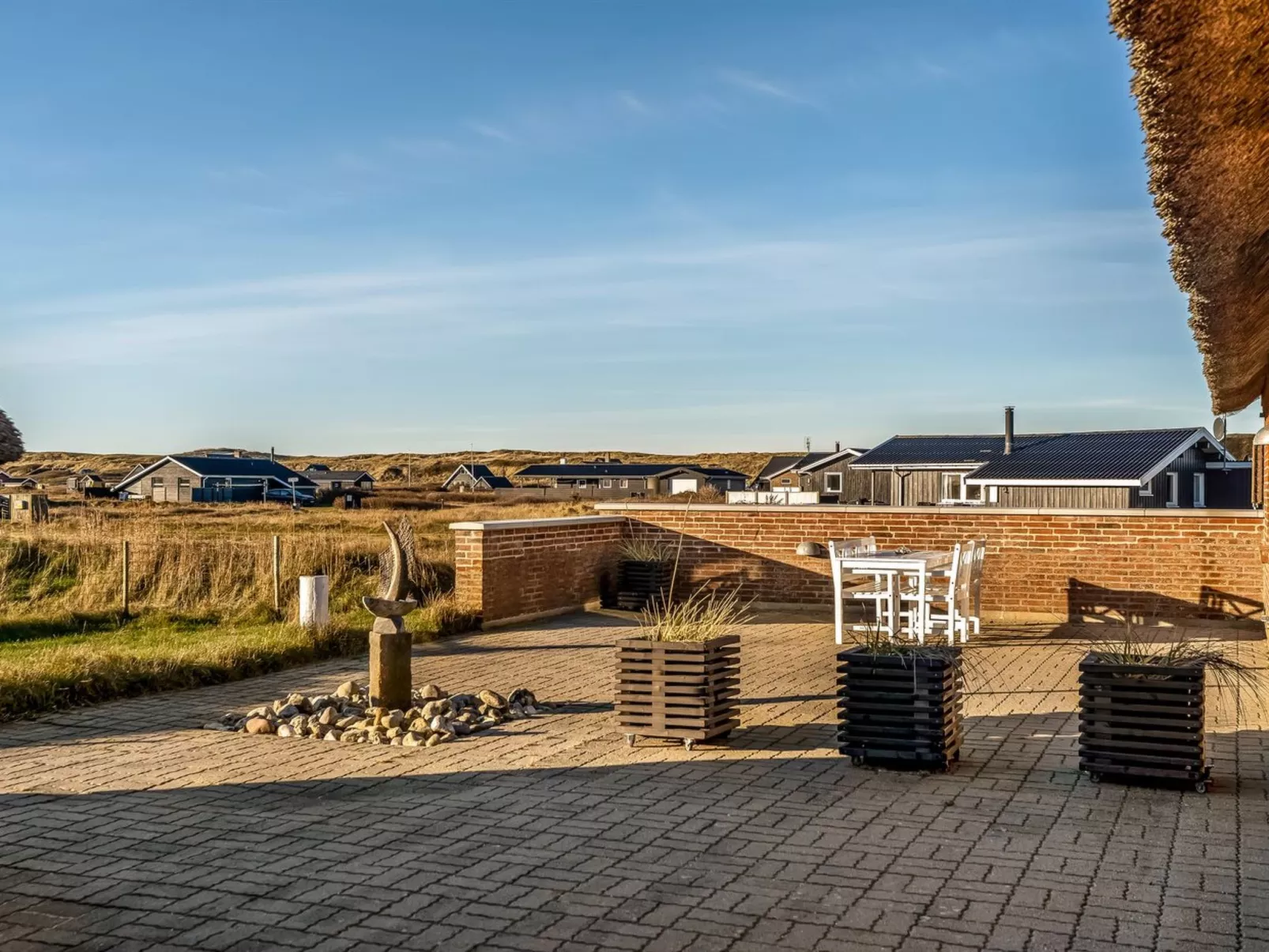 "Amber" - 300m from the sea-Buiten