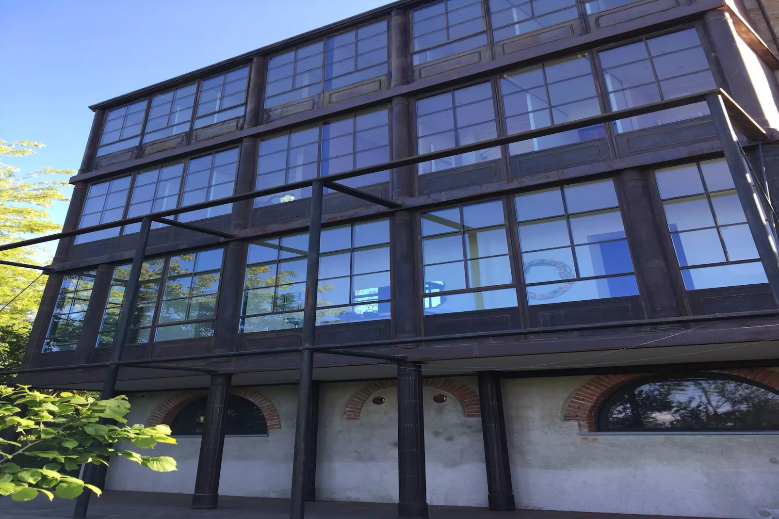 AL Montaldeo-Buitenkant zomer