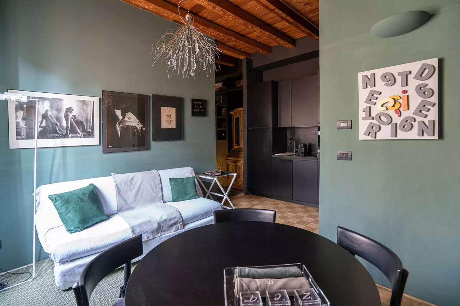 MI Casati 24-Woonkamer