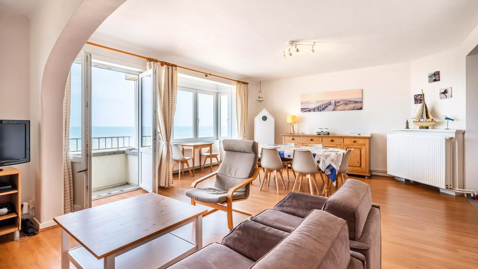 Nepto troisième-Woonkamer