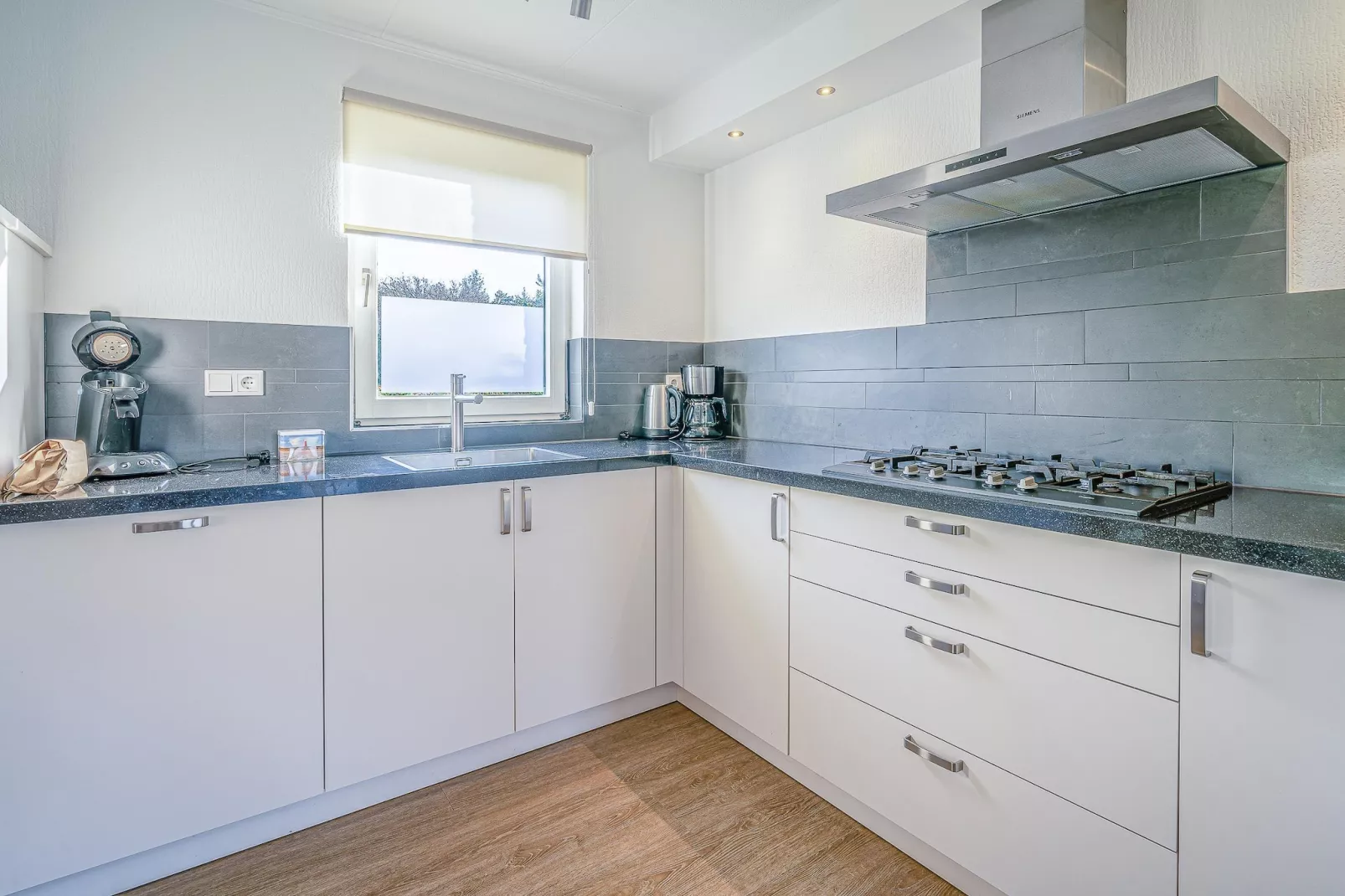 Kamperfoelie 59-Keuken