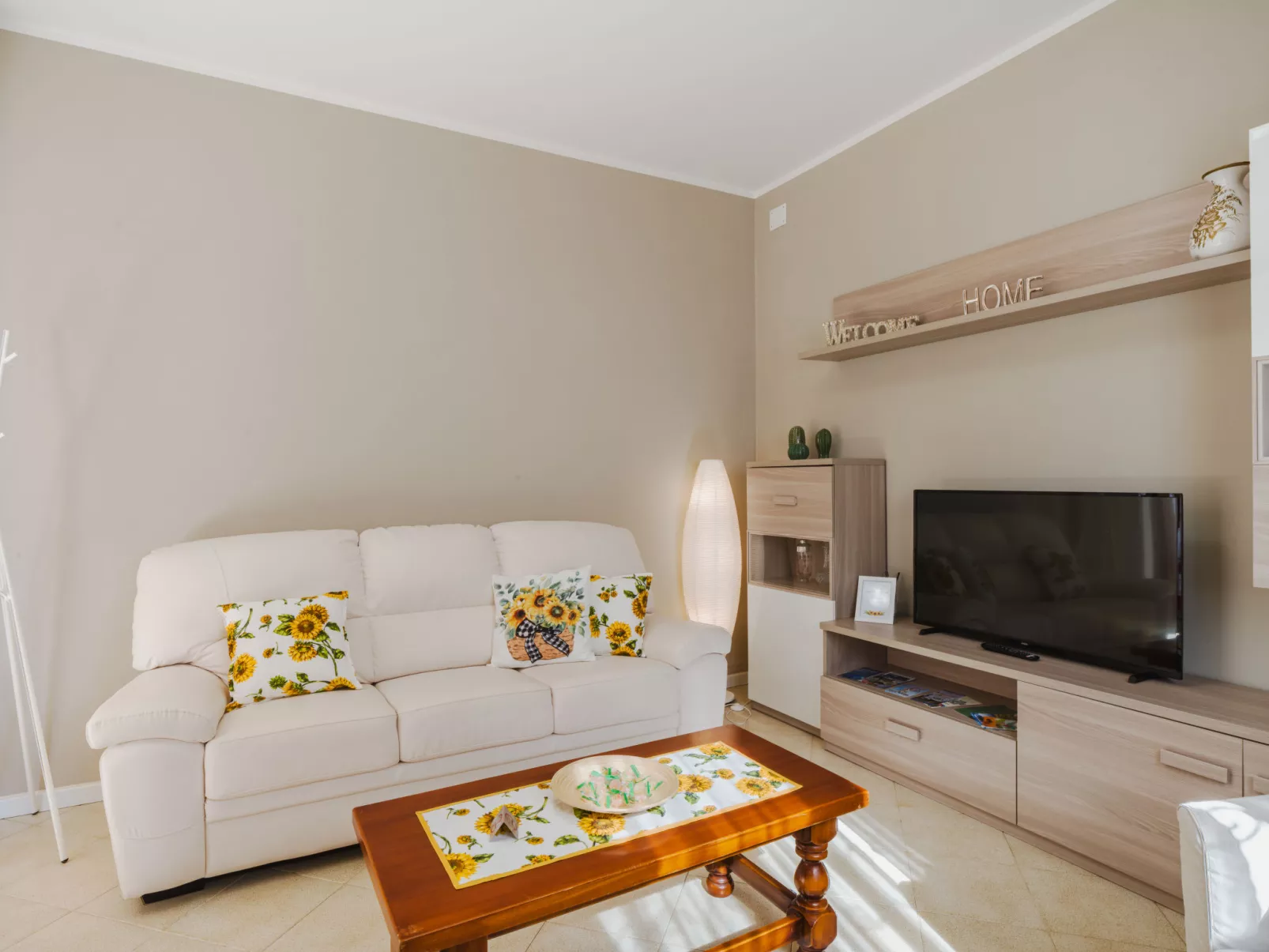 Sunflower piano terra-Binnen