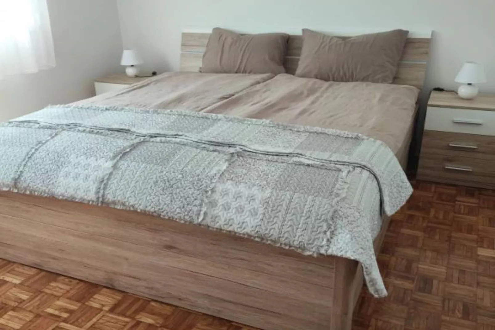 Apartment Eva Pula - One Bedroom Apartment with Balcony-Slaapkamer