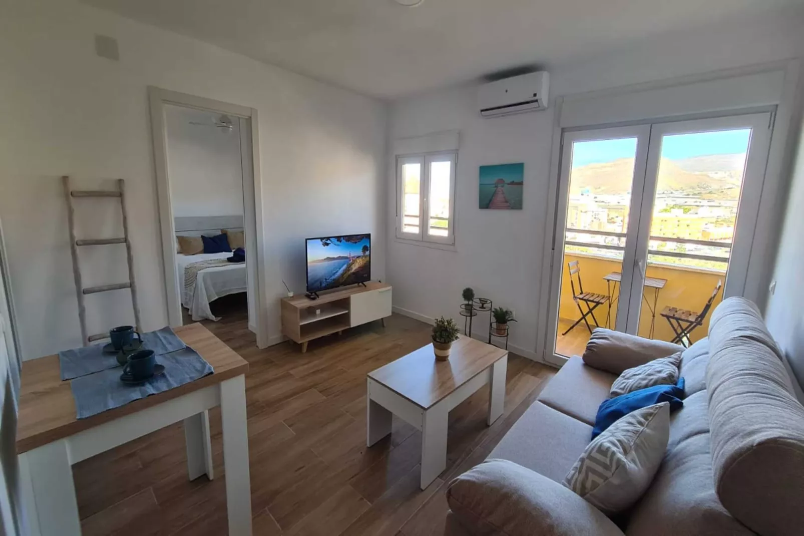 CT 344 AL - Faro's Teckel Apartments Geminis Sky-Woonkamer