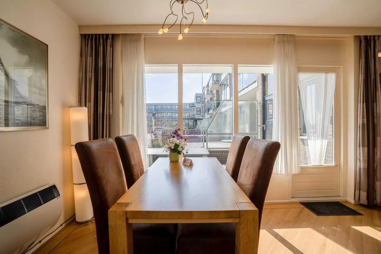 Juliana 070-Eetkamer