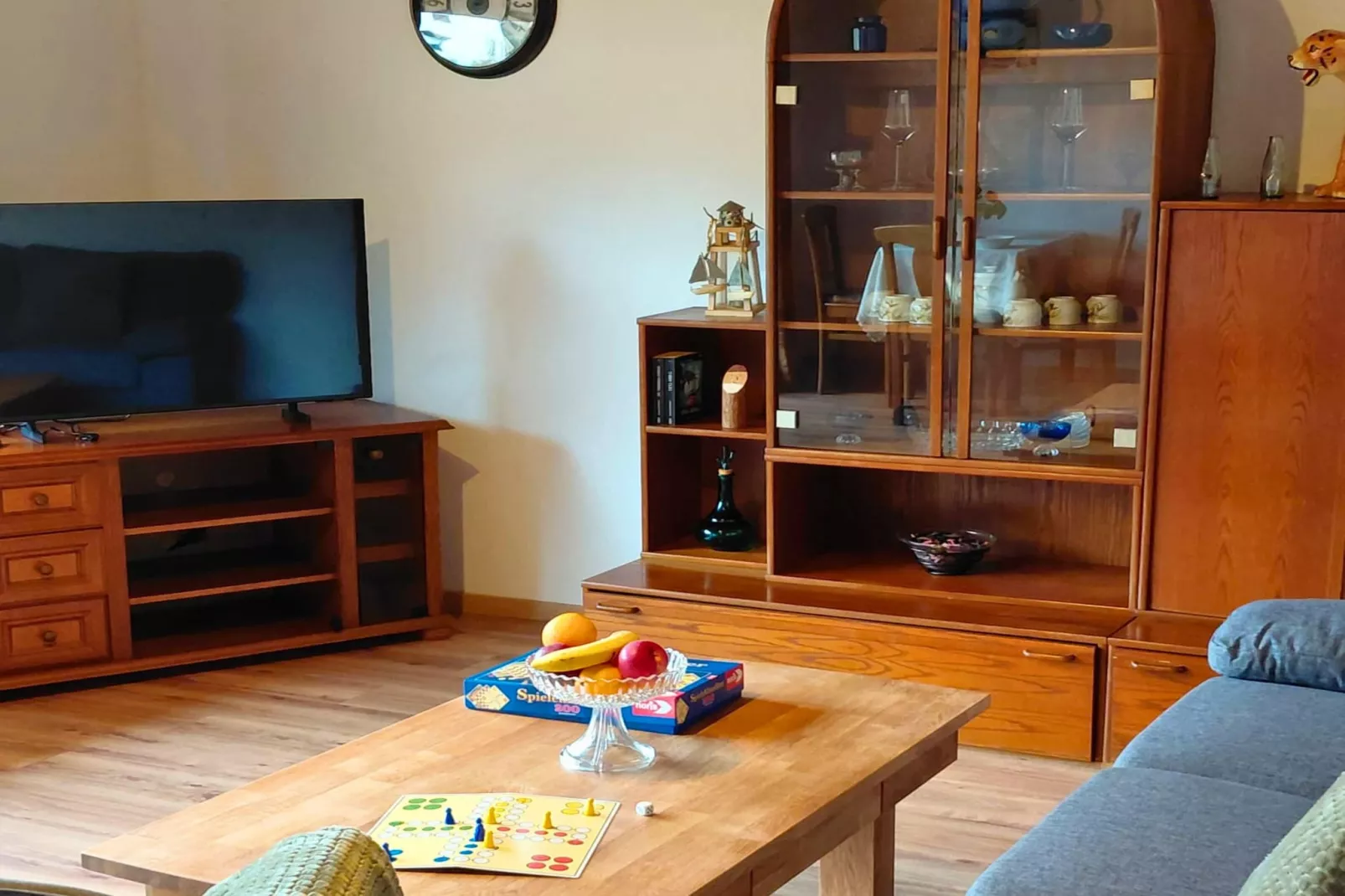 Ferienhaus Birresborn-Woonkamer