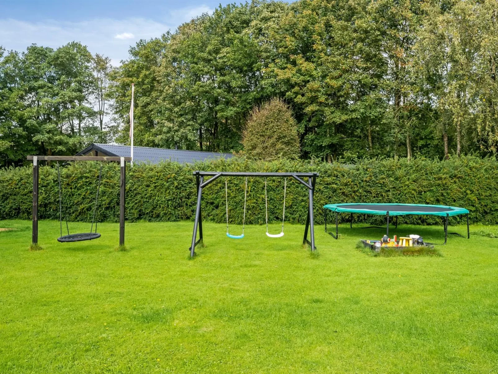 "Vilhelm" - 10km from the sea-Buiten