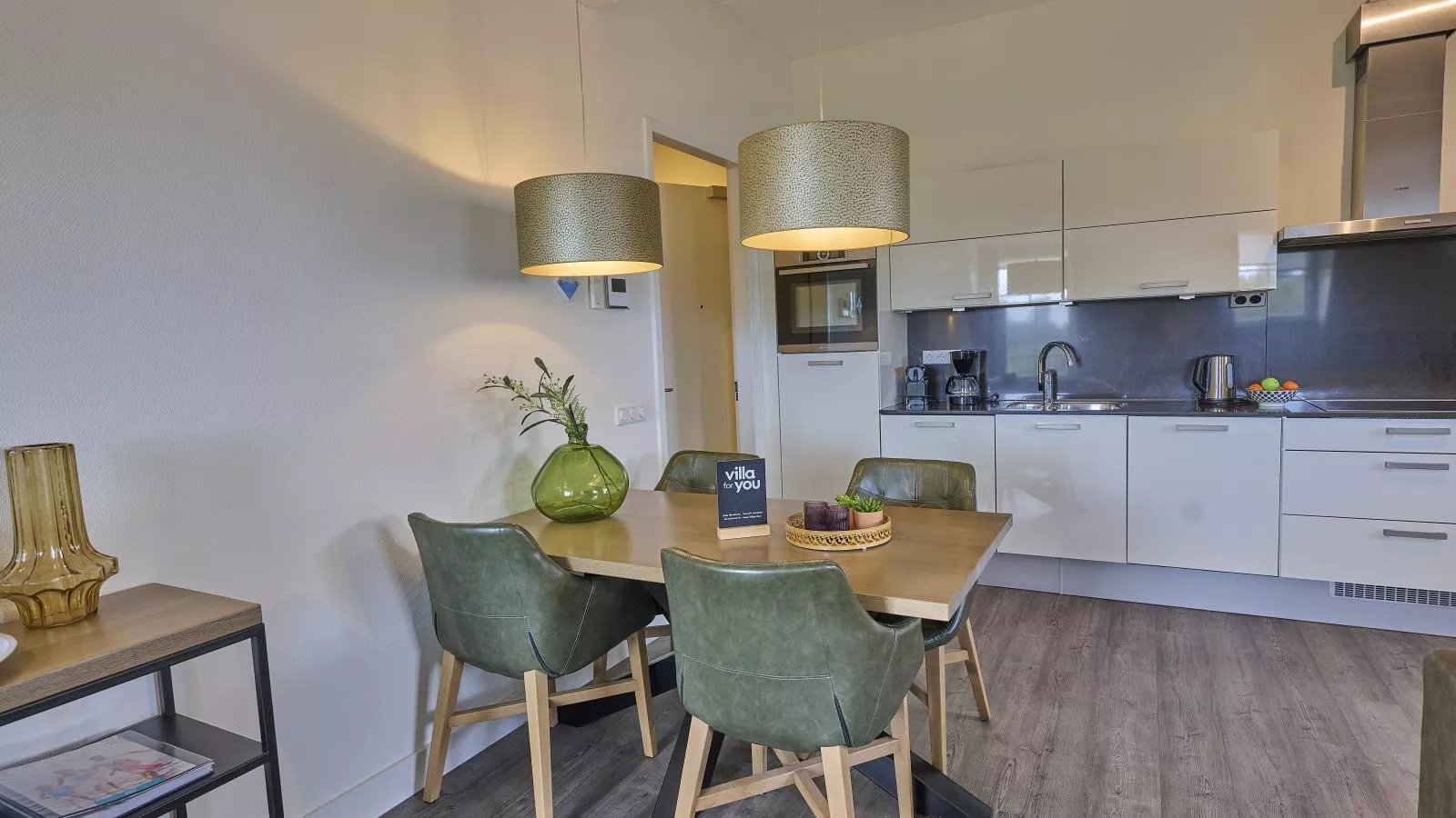 Sauna Zee 27H-Eetkamer