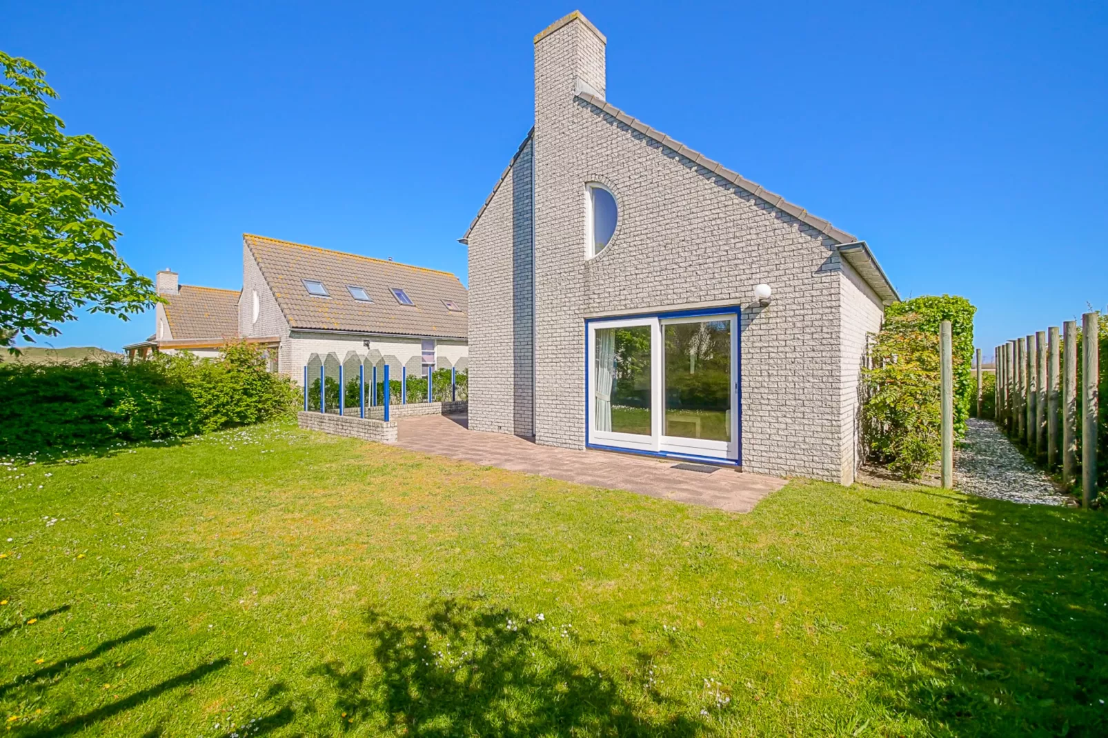 Ooghduyne Villa Opduin-Buitenkant zomer