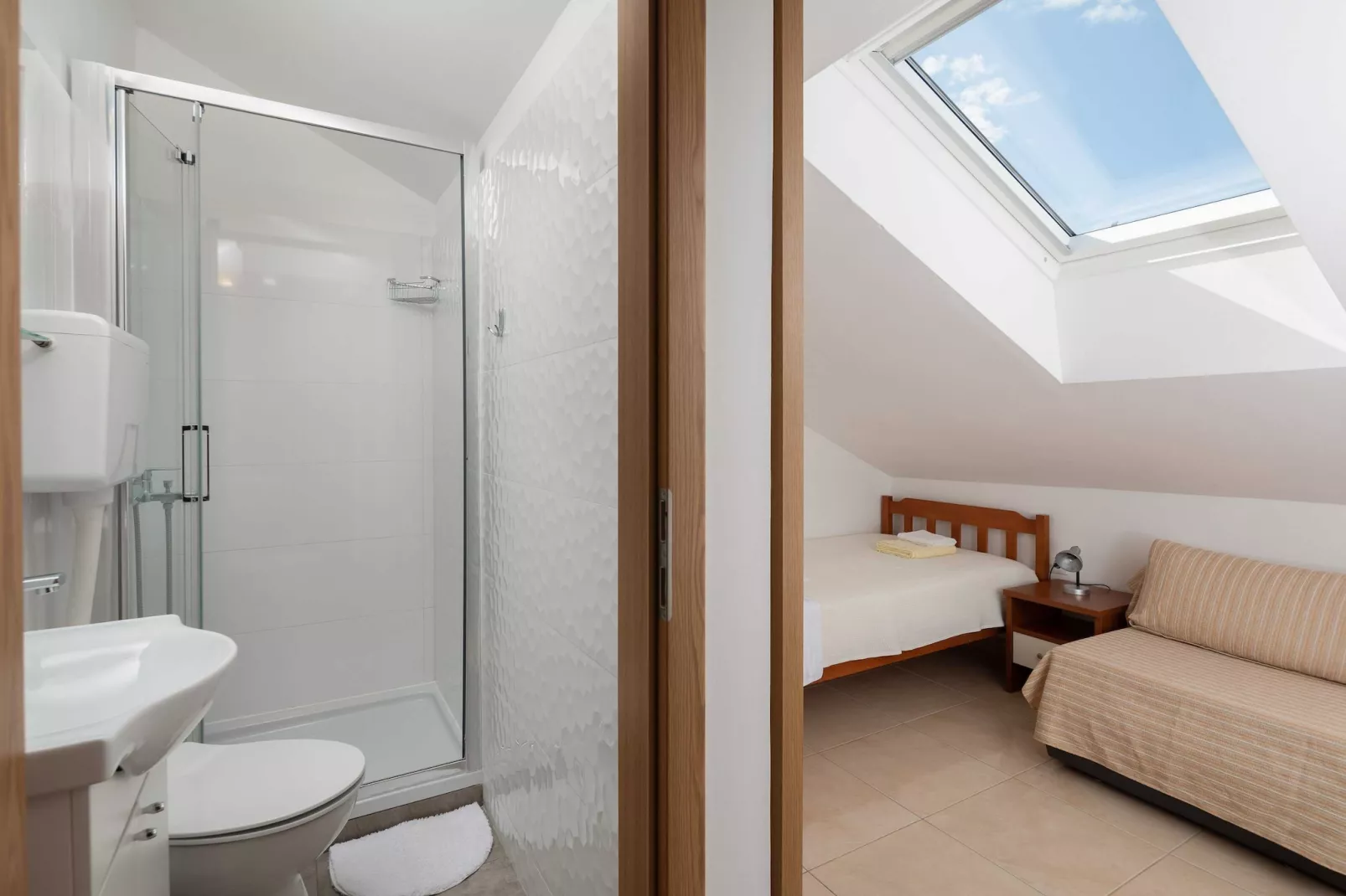 Apartment Bella Vista - Three Bedroom Apartment with Terrace  and Sea View(A6)-Slaapkamer