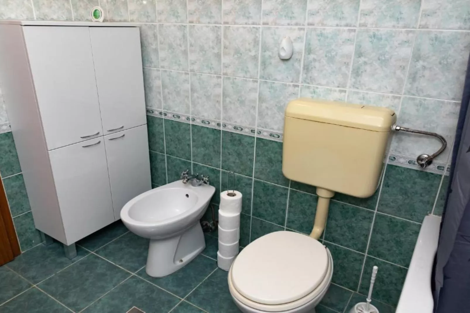 One Bedroom Dream Room (2)-Badkamer