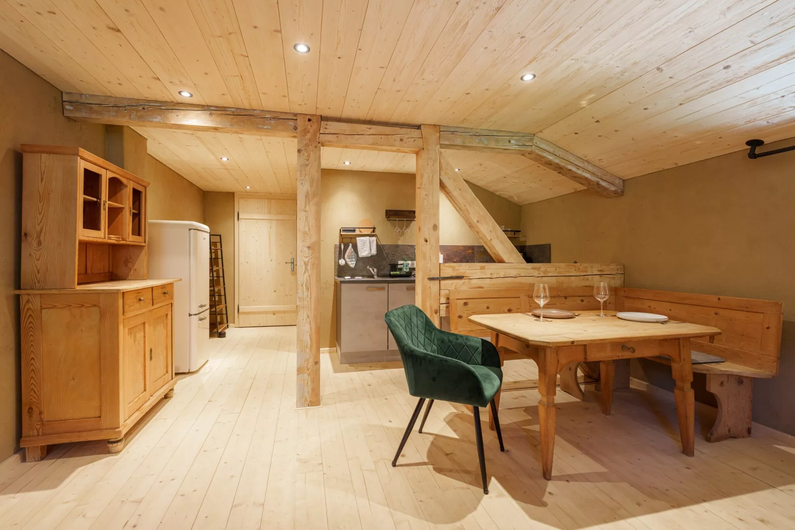 Klimbim Annette-Eetkamer