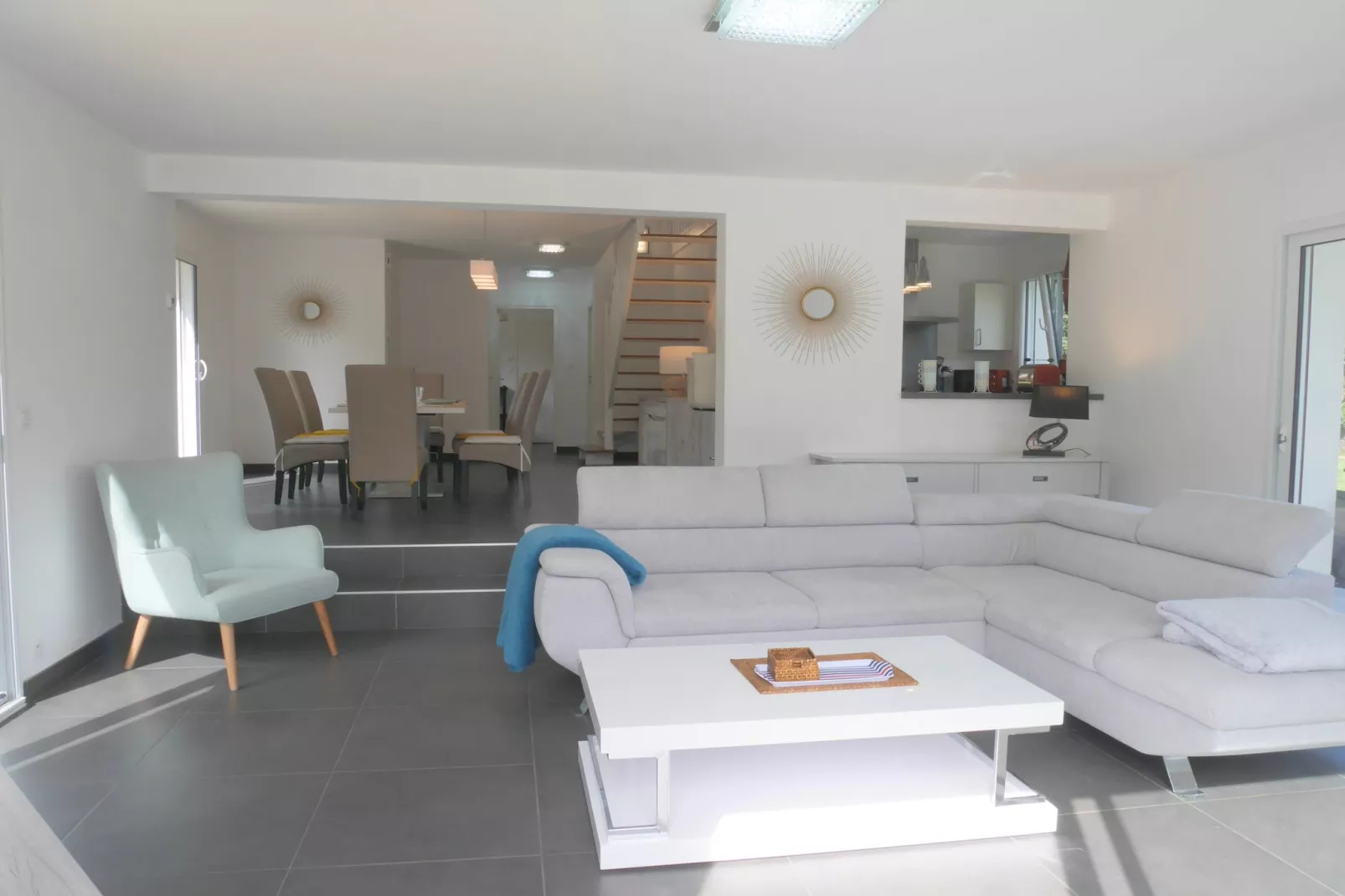 Komfortables Ferienhaus in Douarnenez-Tréboul-Woonkamer