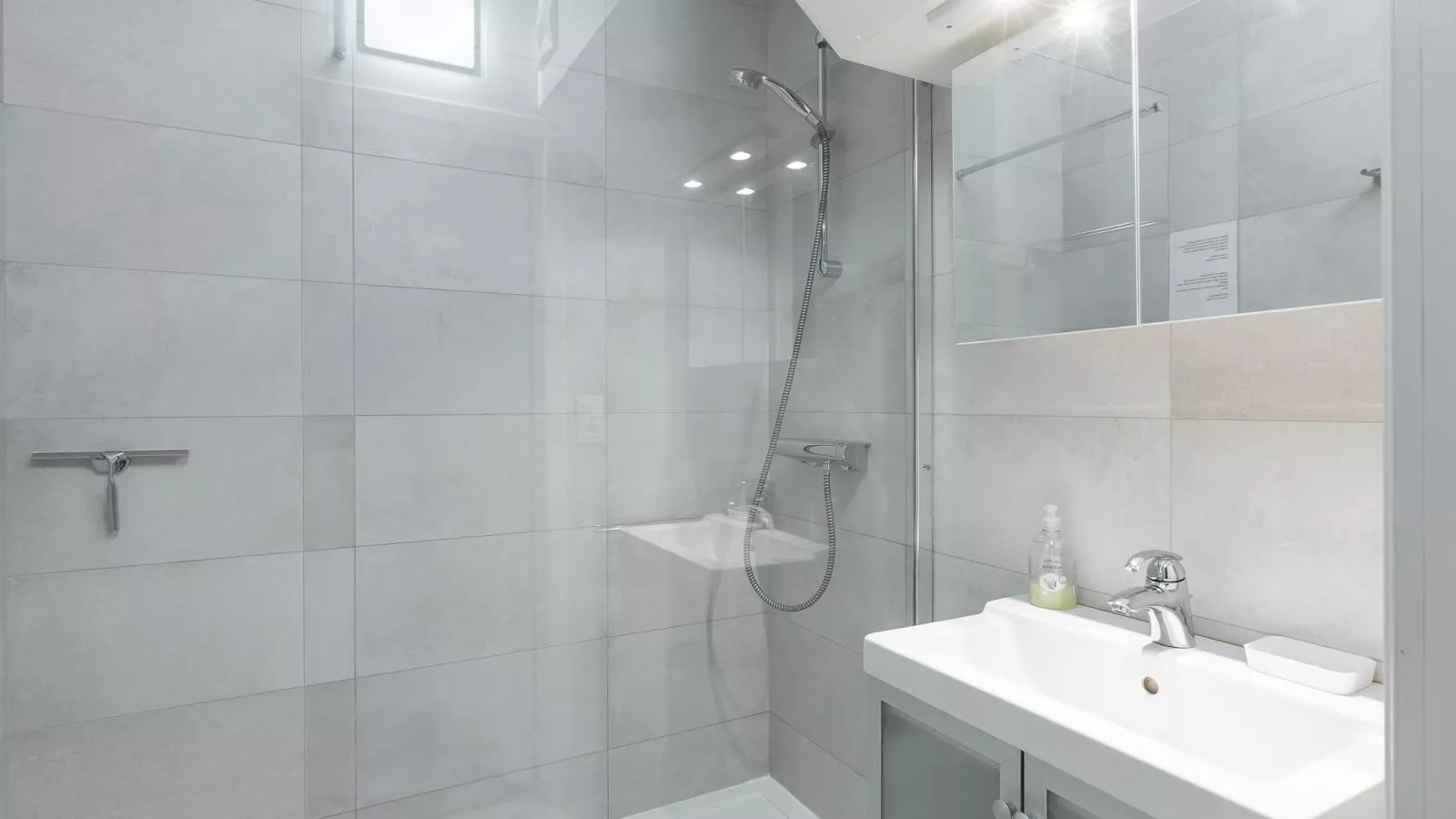 Con Amore - 0403-Badkamer