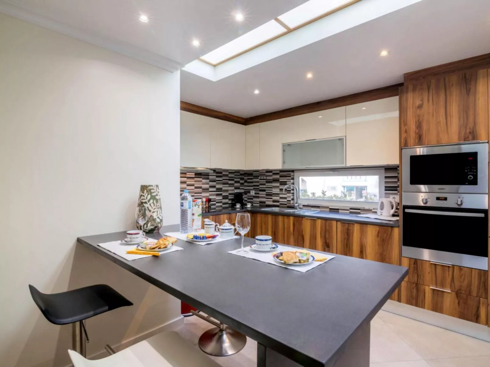 Malick - Sunny Way-Binnen