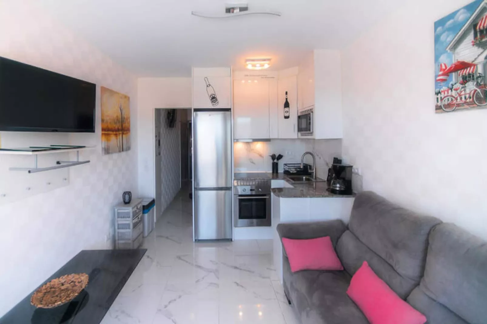 Studio à Roses-Niet-getagd