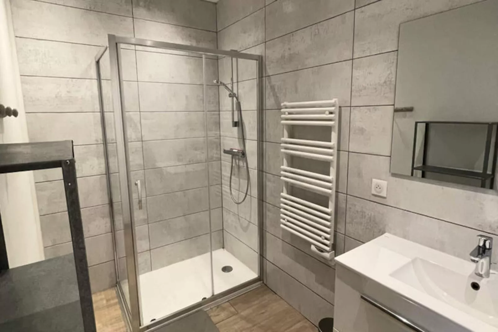 Appartements à Albepierre Bredons - Niet-getagd
